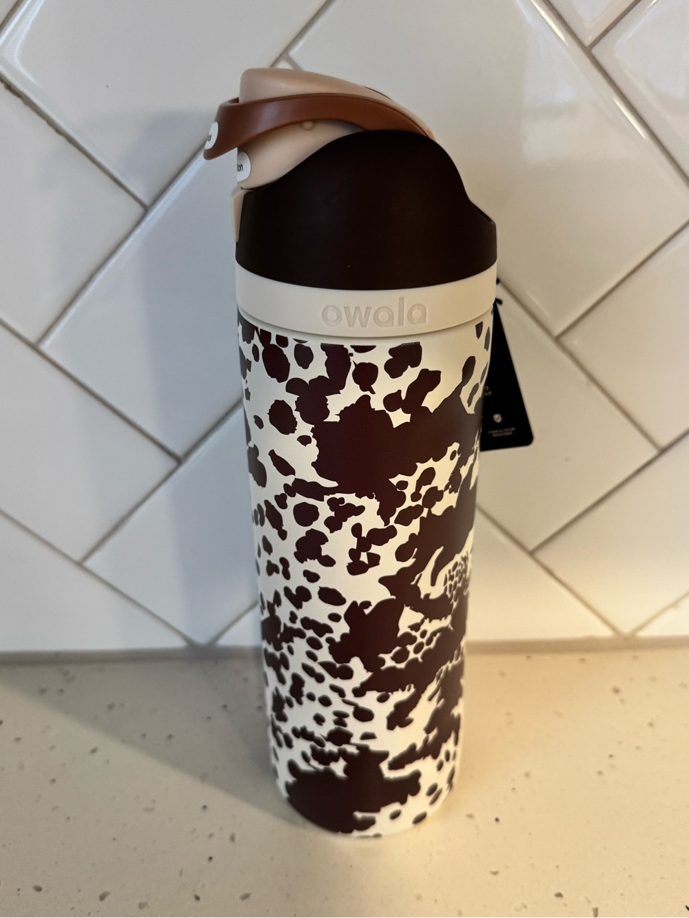 Owala Cowgirl Core Cow Print Western Exclusive - 24 oz - Picture 3 of 12